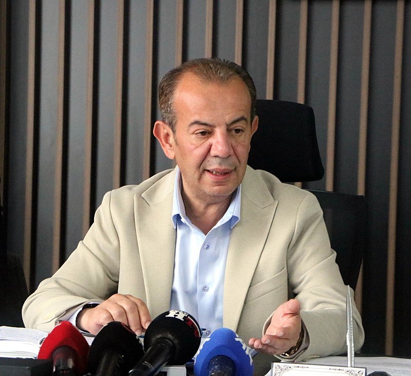 Tanju Özcan davasında şok ifade: "Birlikte olduğumuz esnada şoförü bizi izledi" | Avukat hakimin üzerine yürüdü-4