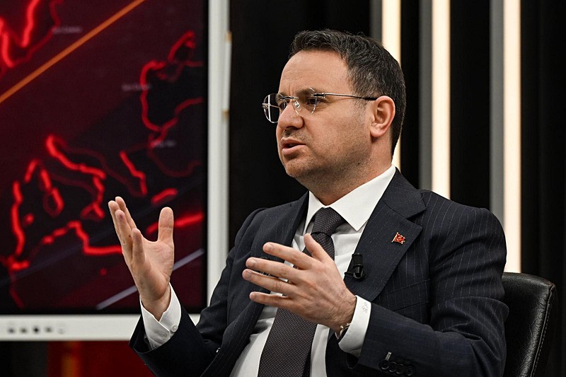 bakan-gurlekten-gulistan-doku-mesaji-amacimiz-mezarinin-bulunmasi-1776807150592.jpeg Bakan Gürlek’ten Gülistan Doku mesajı: Amacımız mezarının bulunması-5