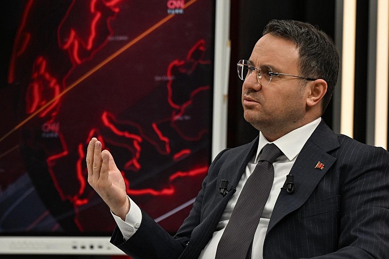 bakan-gurlekten-gulistan-doku-mesaji-amacimiz-mezarinin-bulunmasi-1776807150730.jpeg Bakan Gürlek’ten Gülistan Doku mesajı: Amacımız mezarının bulunması-6