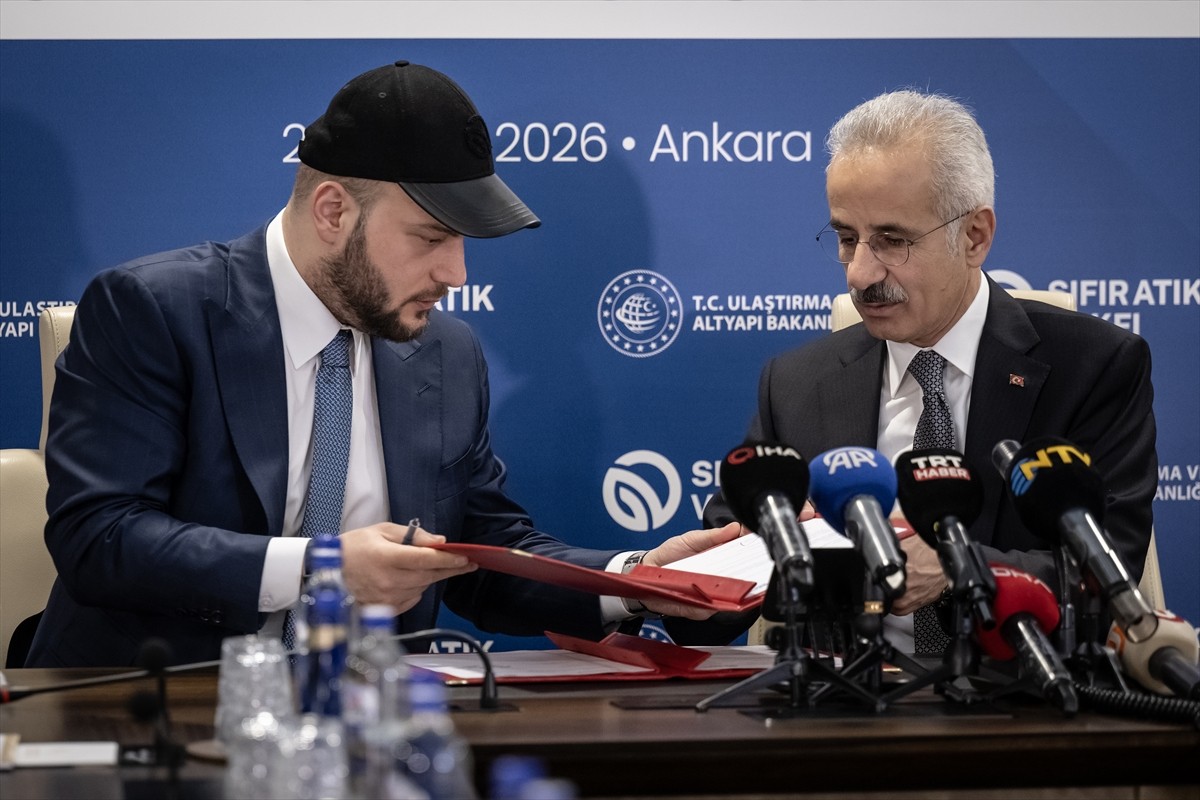 Ulaştırma ve Altyapı Bakanlığı ile Sıfır Atık Vakfı arasında işbirliği protokolü! İmzalar atıldı-6