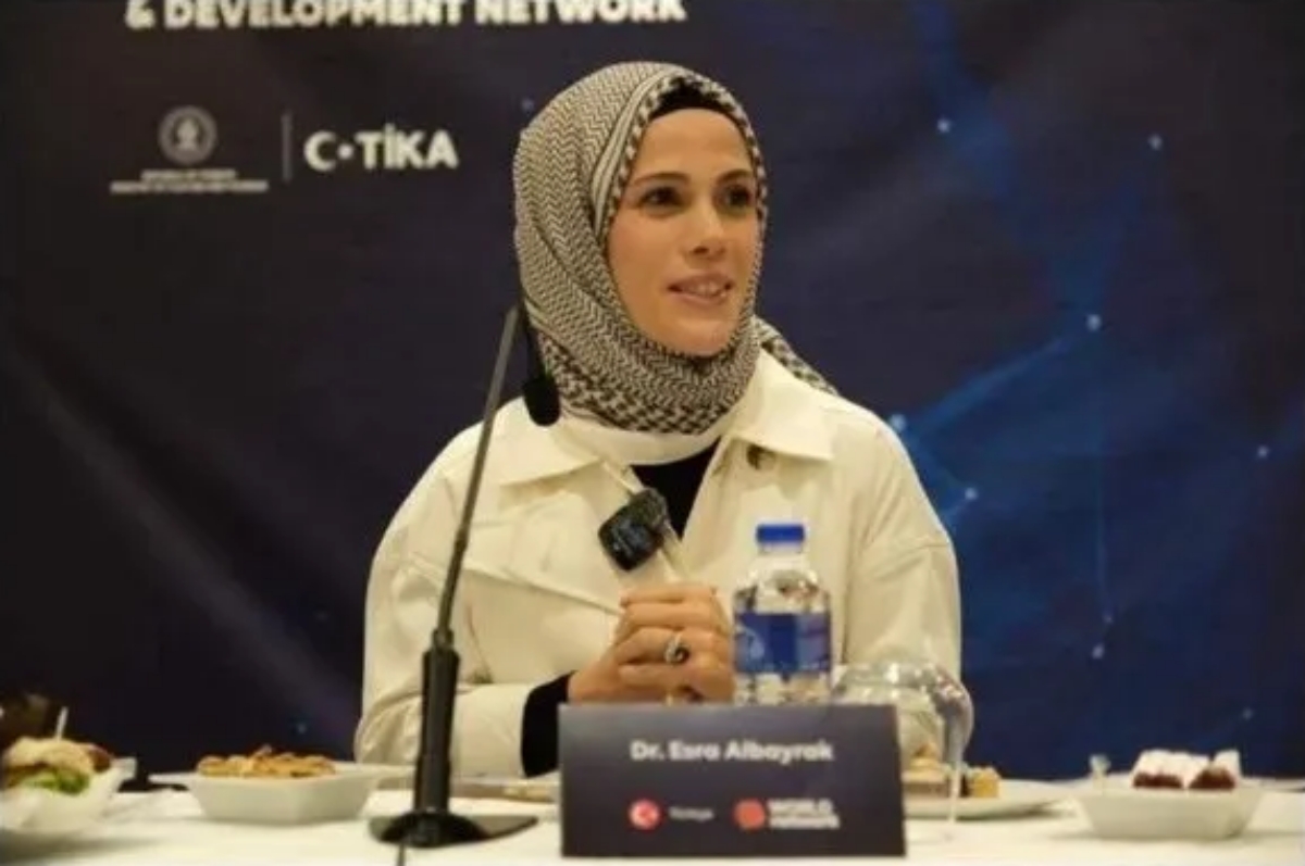 Dr. Esra Albayrak’tan insanlığın onurunu önceleyen yeni dünya çağrısı | "Batı’nın epistemik kibrine karşı ortak sorumluluk"-7