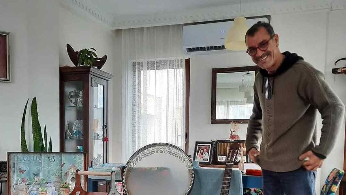 Barış Manço’nun sahne arkadaşı Hüseyin Cebeci evinde ölü bulundu-5