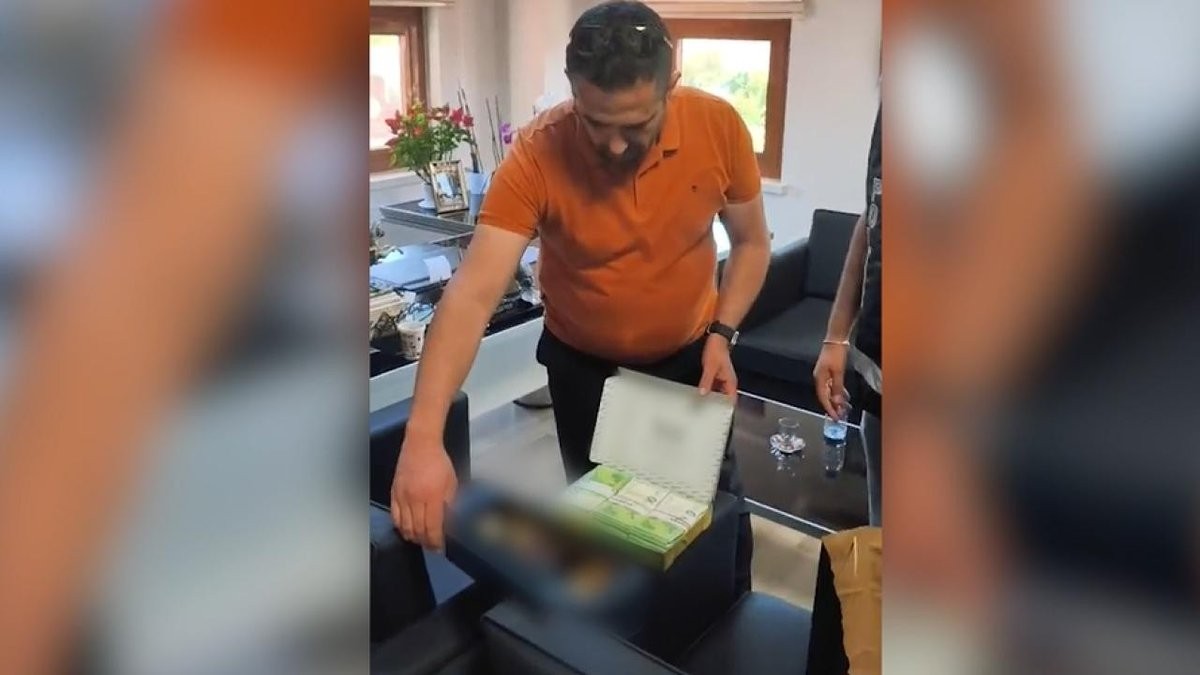 manavgat-belediyesine-yonelik-rusvet-davasinda-karar-niyazi-nefi-kara-ve-mehmet-engin-tutere-hapis-cezasi-1778853379110.jpeg Manavgat Belediyesi'ne yönelik rüşvet davasında karar: Niyazi Nefi Kara ve Mehmet Engin Tüter'e hapis cezası!-4