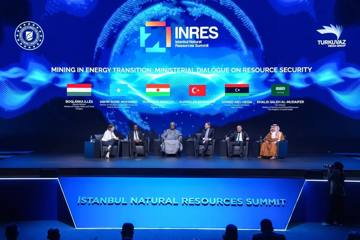 1779321581566.jpeg Bakan Bayraktar'dan İNRES 2026 öncesi önemli mesajlar: Türkiye küresel krizleri fırsata çevirerek yeni enerji mimarisini inşa ediyor-6