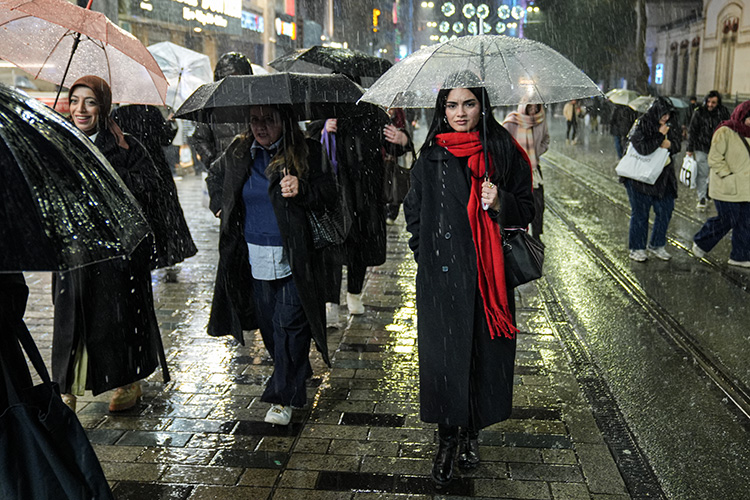 29-mayis-2026-hava-durumu-meteorolojiden-saatli-saganak-uyarisi-geldi-listede-hangi-sehirler-var-1780034513465.jpg 30 Mayıs hava durumu | Bayramın son günü hava nasıl olacak? Meteoroloji'den il il uyarı-6