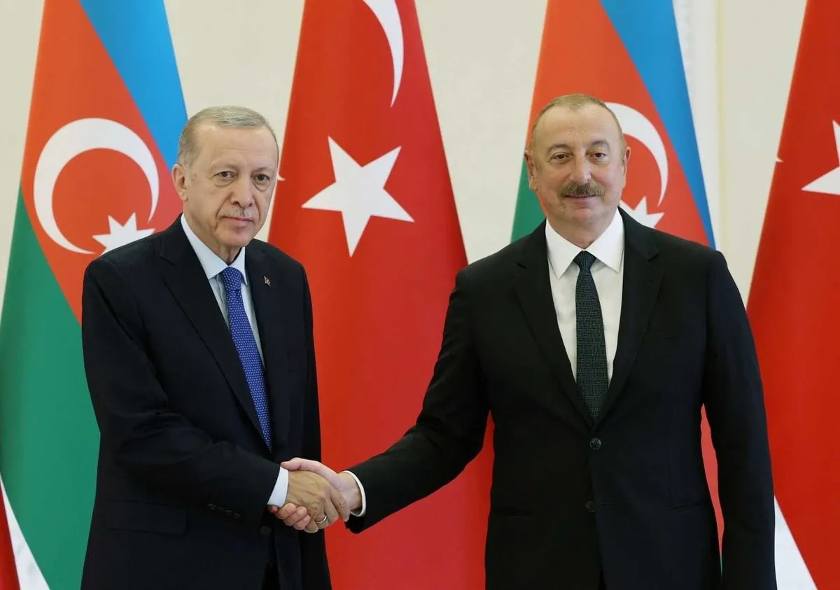 1780352480996.jpeg Enerjide merkez ülke vizyonu: Türkiye ile Azerbaycan arasında 33 milyar metreküplük gaz anlaşması-4