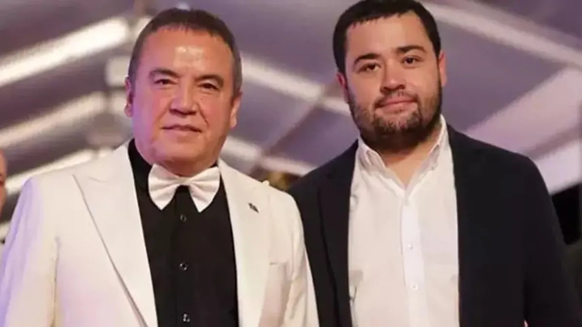 1780506873085.jpeg Milyonluk rüşvet ve delege pazarlığı fezlekede! Özgür Özel ve Veli Ağbaba dosyaları Ankara'ya gönderildi-6