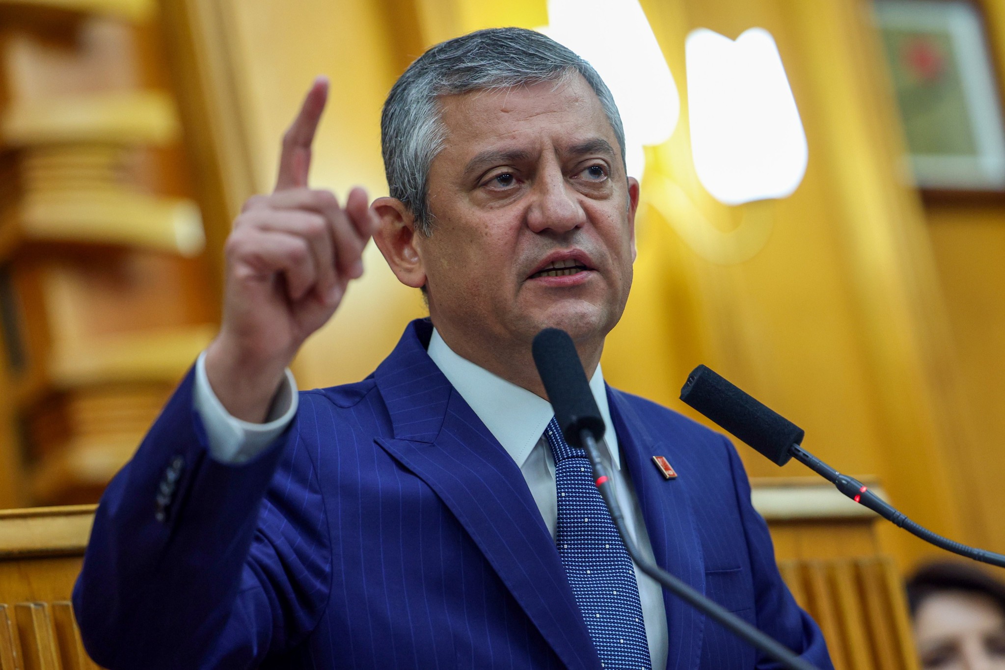İmamoğlu üfledi Özel söyledi: İ"kinci" parti hazır | CHP’yi nasıl böleceklerini anlattı | Korsan grup toplantılarına ara-1
