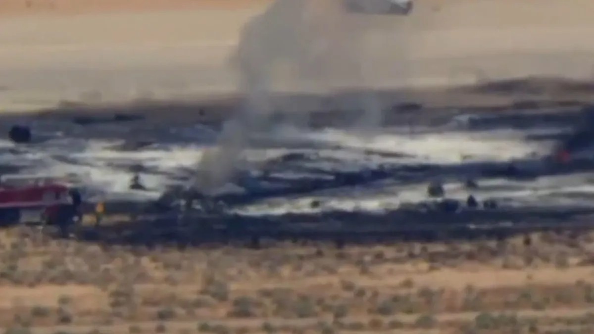 ABD Hava Kuvvetleri'ne ait B-52 Stratofortress bombardıman uçağı düştü-3