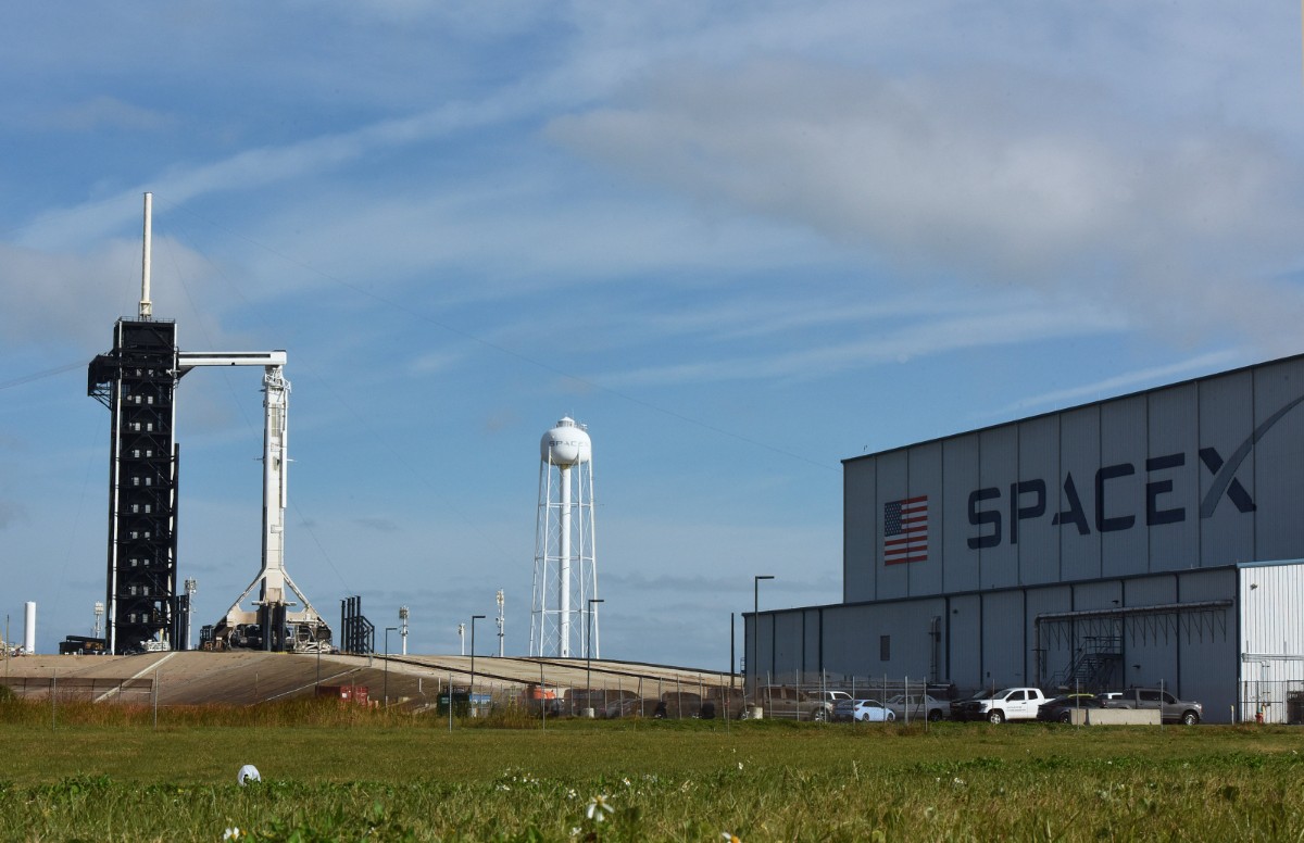 SpaceX disk şeklinde bir uzay aracı fırlattı: Gizli tutulan görevde canlı yayın yarıda kesildi-5