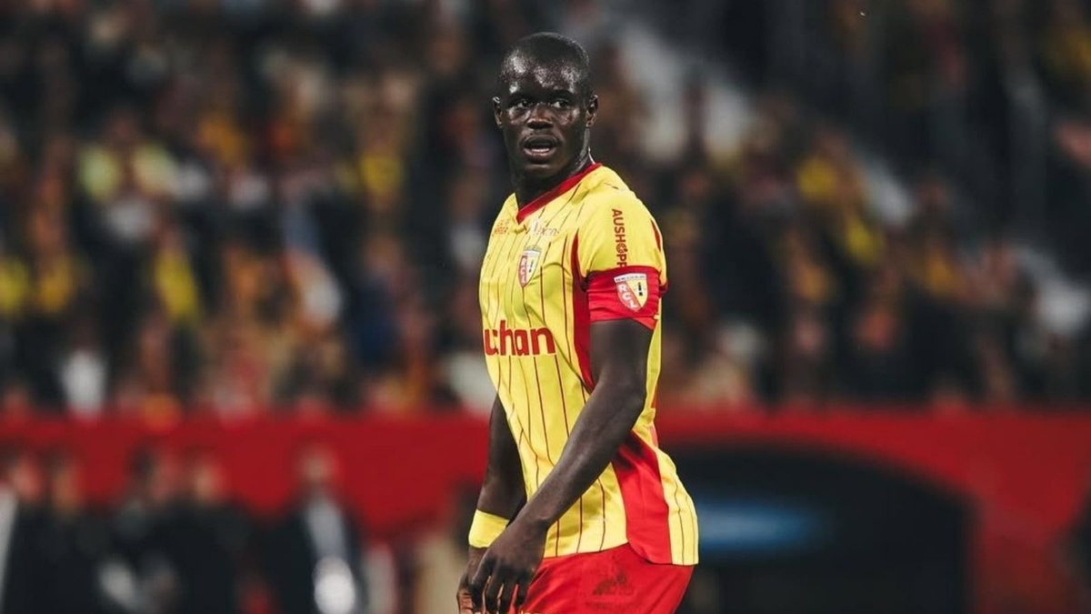 Malang Sarr Fenerbahçe'de forma giymeye çok yakın