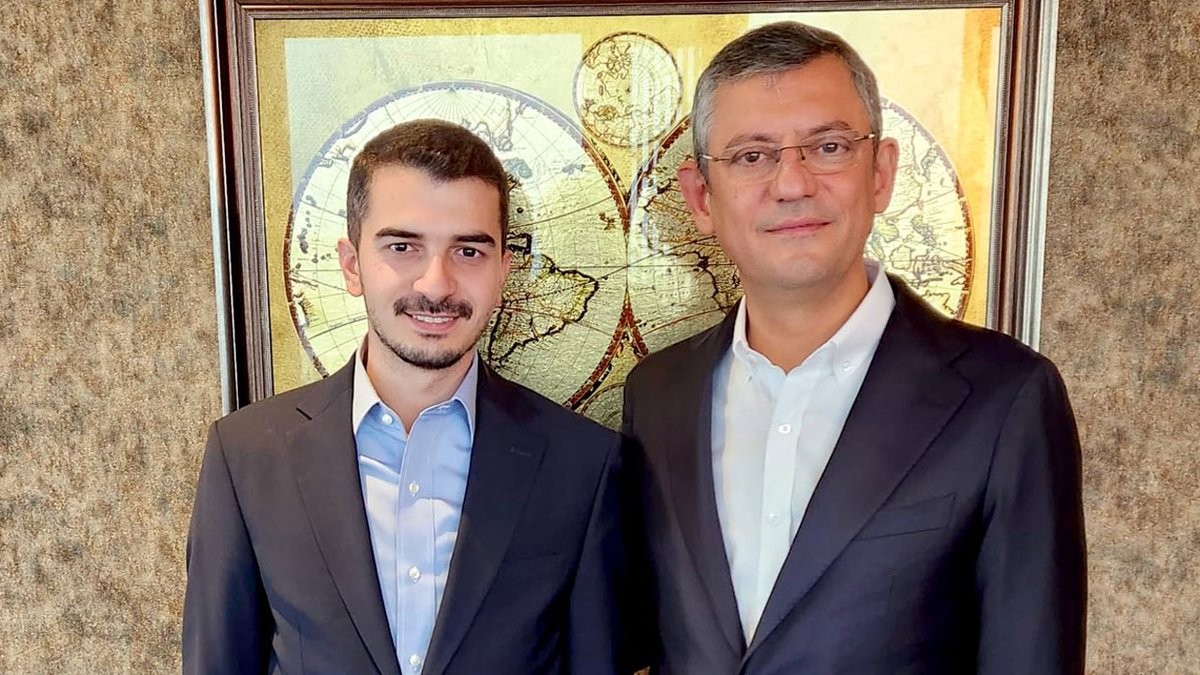 Yalım döküldü rüşvet kanatladı! Özgür Özel'in 10 milyon dolarlık "Sikorsky" sevdası: Para trafiğini "ispatlarım" diyerek anlattı-9