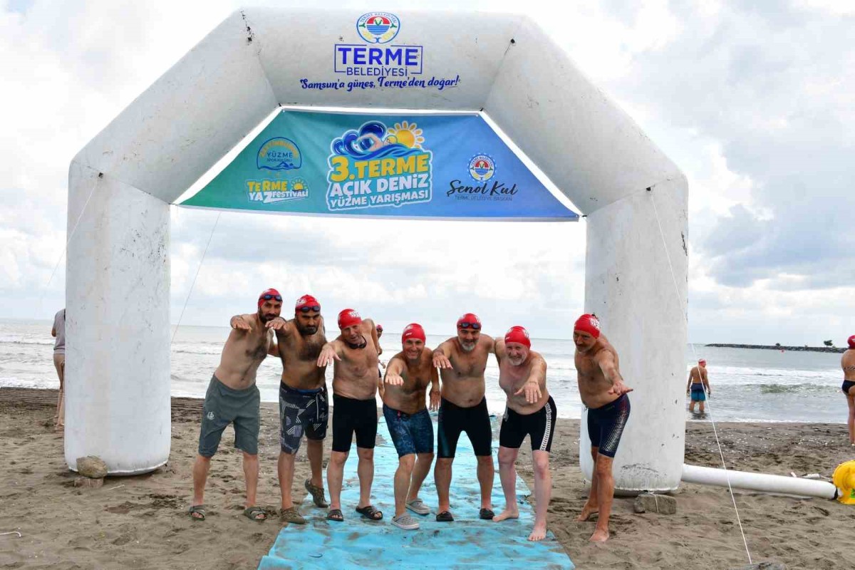 terme-yuzme-yarislarinda-110-sporcu-kulac-atti-1783268504015.jpg Samsun Terme yüzme yarışlarında 110 sporcu kulaç attı-3