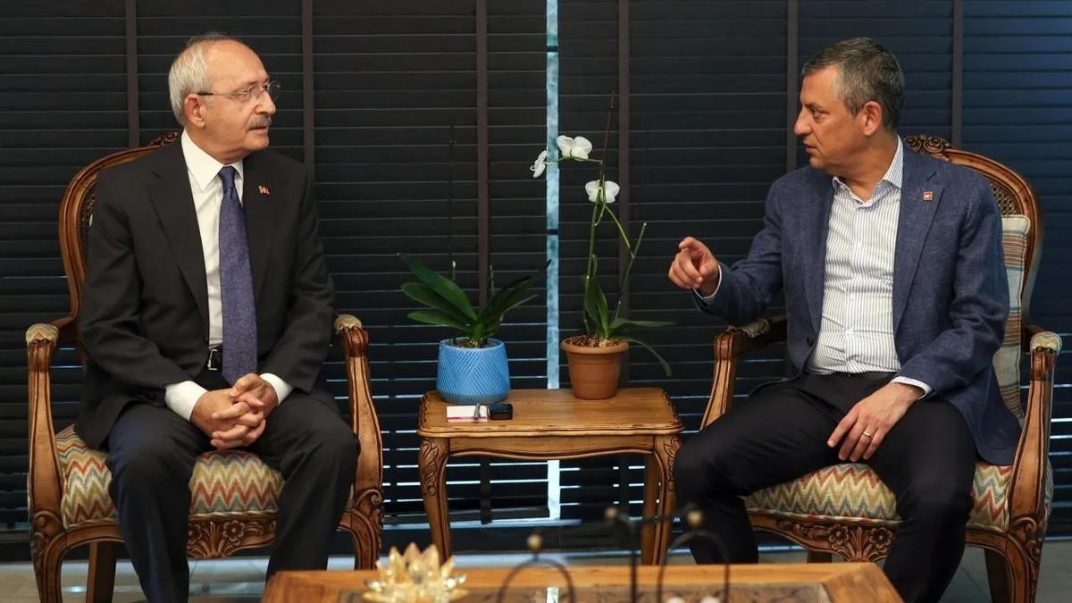 Özgür Özel'in masasındaki son senaryo! CHP'yi peyderpey bölecek: Plan Takvim'in yazdığı gibi-3