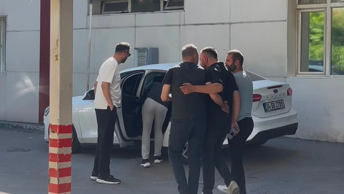 son-dakika-ahbapa-ikinci-dalga-operasyon-17-gozalti-1784010134225.jpeg AHBAP'a ikinci dalga operasyonda 14 gözaltı! Kilit halka Berkant Acil: 125,7 milyon TL mercek altında-2