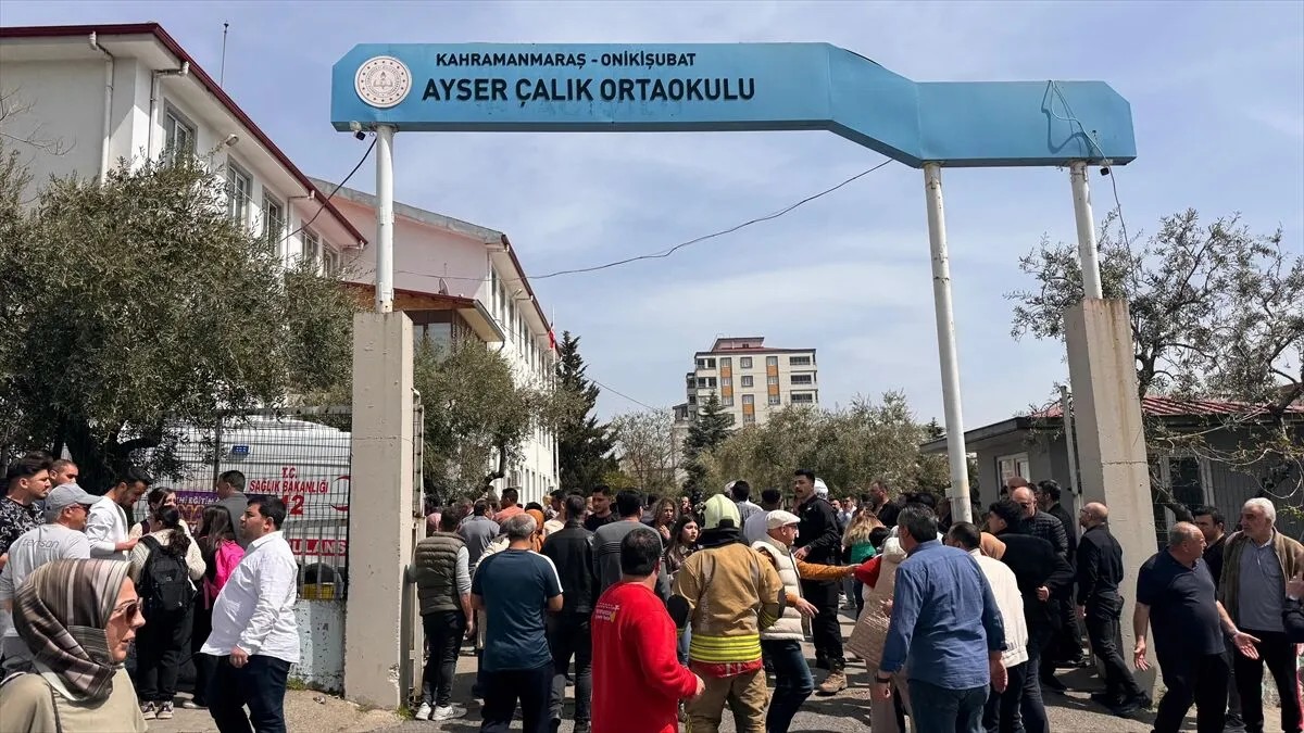 Kahramanmaraş'taki Ayser Çalık Ortaokulu. (Fotoğraf AA 'dan alınmıştır.)