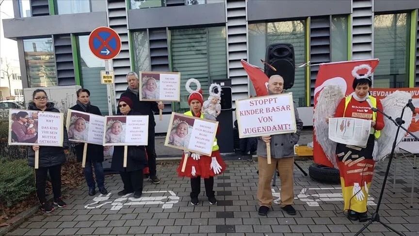 1785071526368.jpeg Avrupa'da Nazi zulmünün yeni versiyonu Gençlik Daireleri! 100 bini aşkın çocuğu gasp ettiler-4