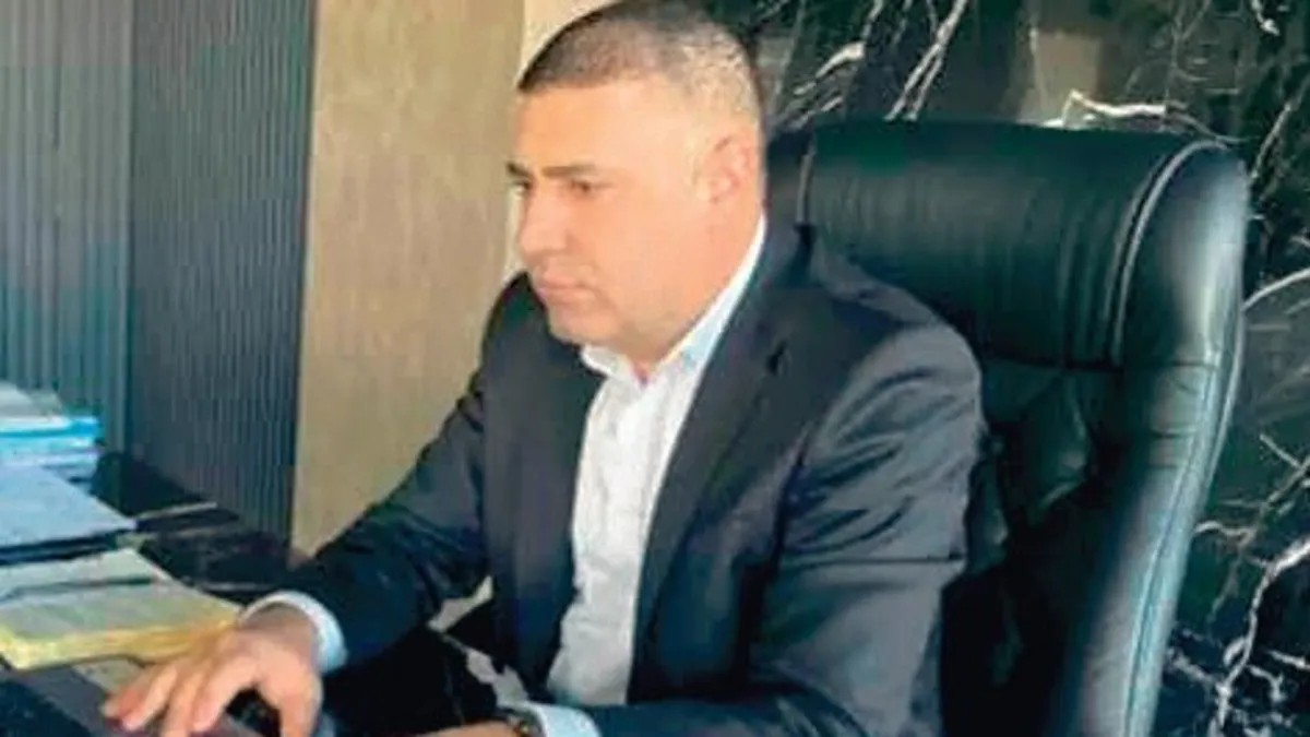 Duran, İngiltere'deki ünlü okul üzerinden kendine CV hazırlamış. (Fotoğraflar Takvim Foto Arşivi’nden alınmıştır.)