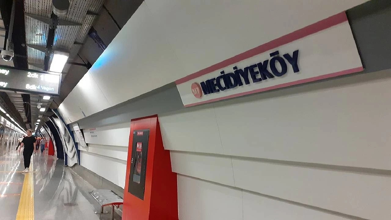 mecidiyekoydeki-metro-cilesi-yil-sonuna-kadar-bitmeyecek-1786521151703.jpeg Mecidiyeköy'deki metro çilesi yıl sonuna kadar bitmeyecek-3
