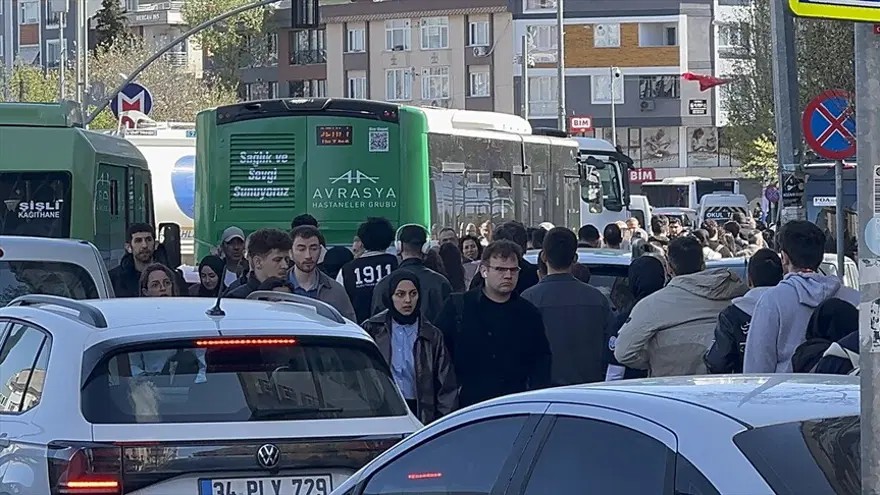mecidiyekoydeki-metro-cilesi-yil-sonuna-kadar-bitmeyecek-1786521315859.jpeg Mecidiyeköy'deki metro çilesi yıl sonuna kadar bitmeyecek-2