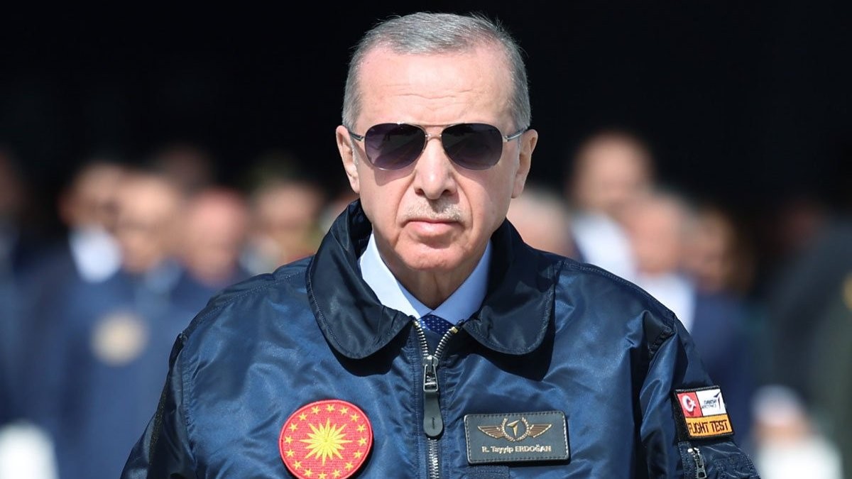 hizmet-ve-eserlerle-turkiye-cag-atladi-1786669680535.jpeg AK Parti'nin 25 yıllık iktidarında Türkiye hizmet ve eserlerle çağ atladı: Ulaşımdan savunmaya, sağlıktan enerjiye büyük dönüşüm-2