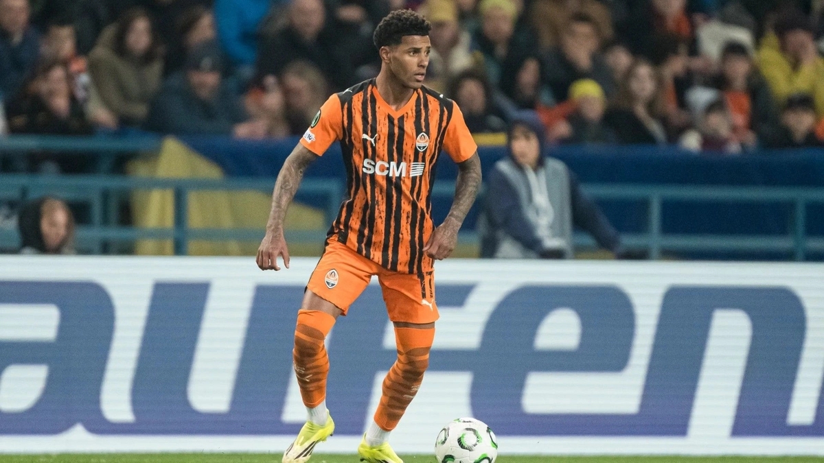 Vinicius Tobias Shakhtar'ın bu sezon oynadığı 2 lig maçında da forma giydi