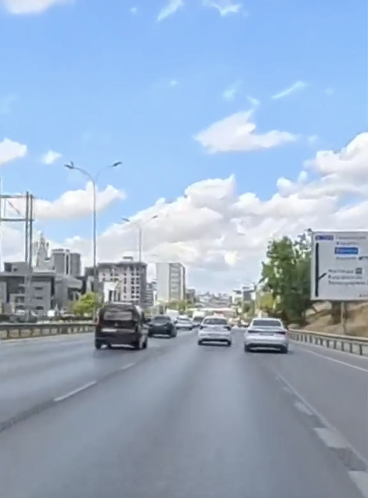 Makas atan sürücüye 115 bin TL para cezası verildi ve 60 gün süreyle trafikten men edildi.
