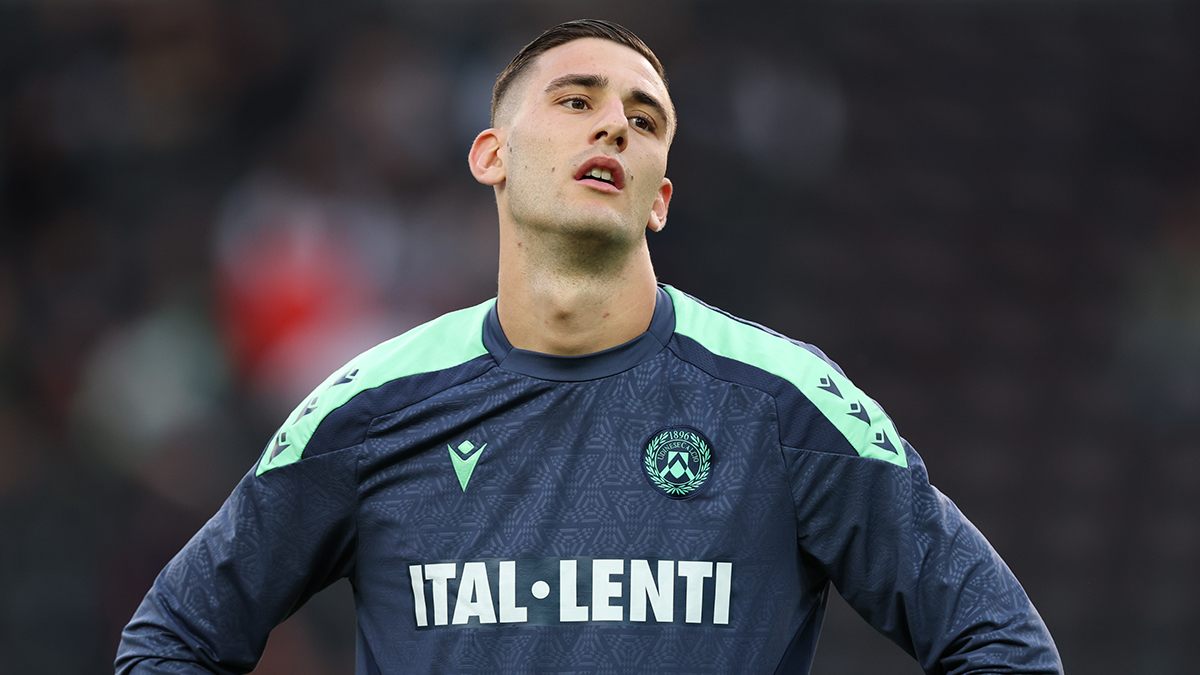 Lorenzo Lucca geçen sezon Nottingham Forest'ta kiralık oynadı