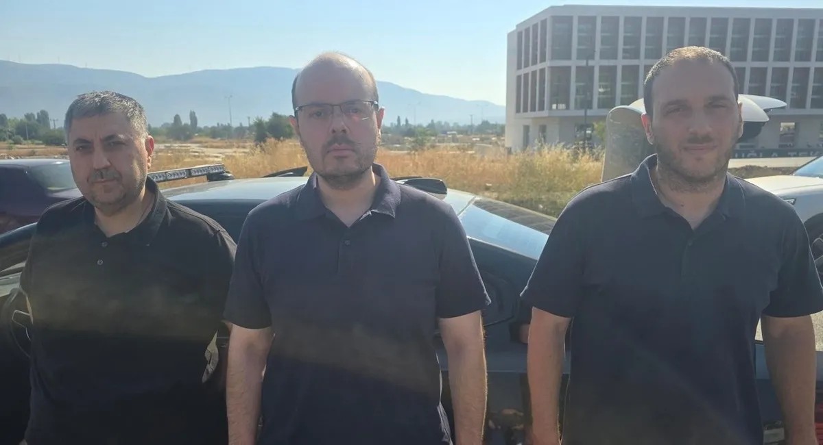 Mehmet Özmen, Hilmi Tuna Kuriş ve Erhan Yılmaz