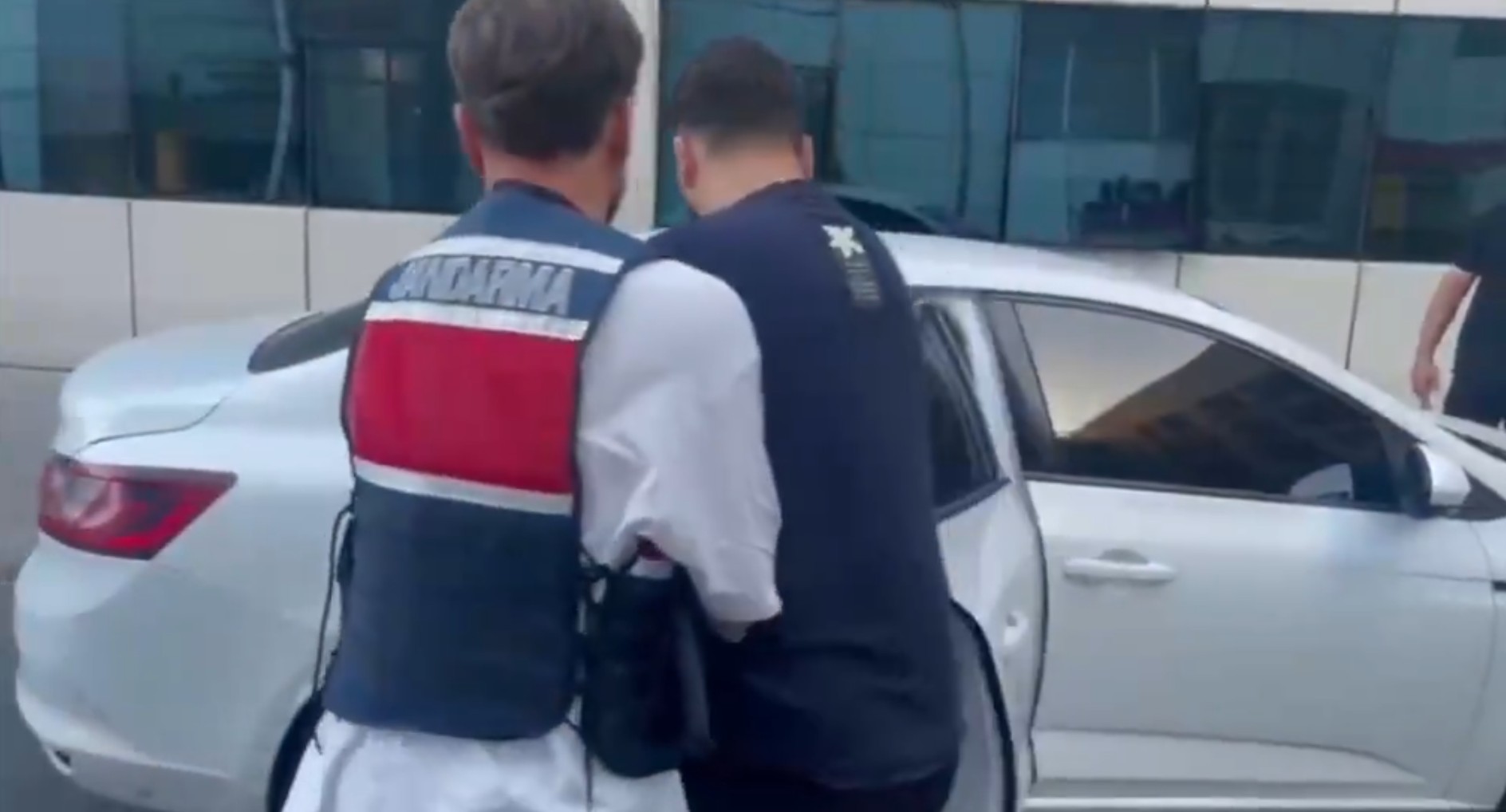 1787642041428.jpg Dinamikpay operasyonunda 17,9 milyarlık kara para ağı... 13 gözaltı 126 hesaba bloke-1