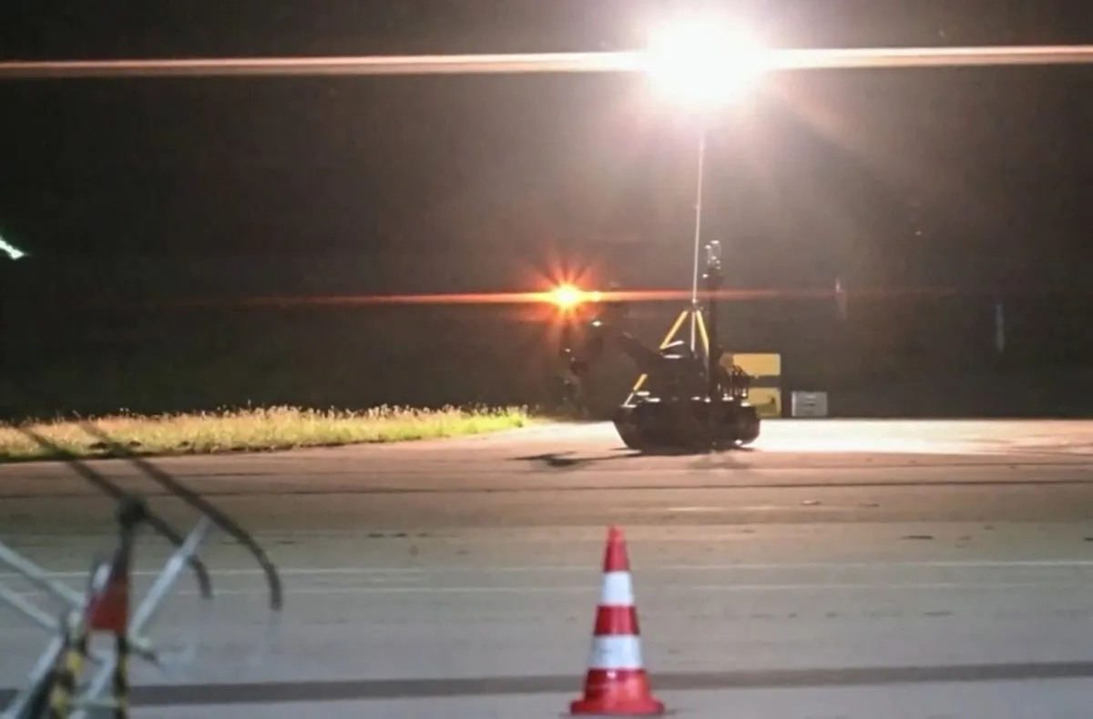 Kargo uçağının yakınlarında patlayıcı yüklü bir insansız hava aracı bulunmuştu.