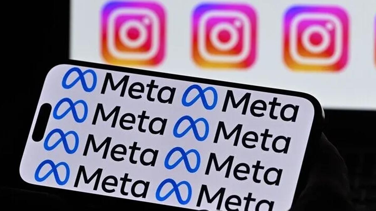 Instagram ve Facebook, ABD’de çocukları koruma kararı aldı. Türk aileler de RTÜK’ün harekete geçmesini istedi. (Fotoğraflar Takvim Fotoğraf Arşivi’nden alınmıştır.)
