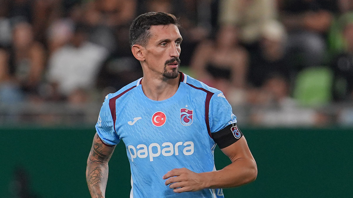 Avrupa Ligi'nden elenen Trabzonspor'un yeni rotası Konferans Ligi oldu
