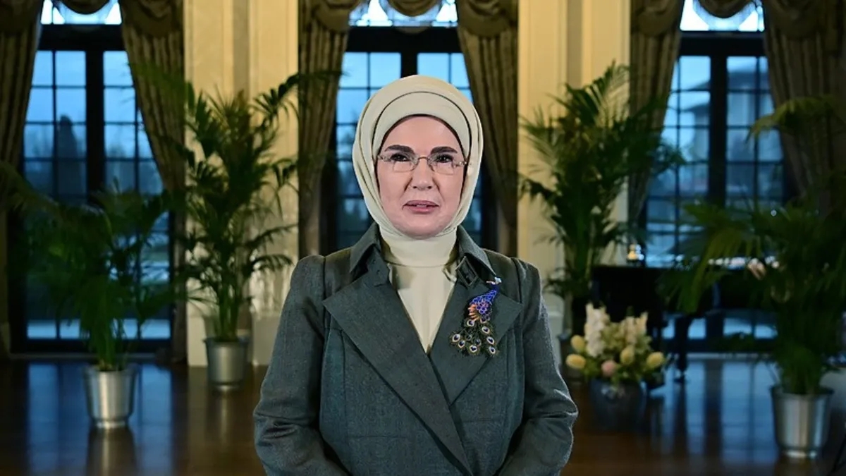 Başkan Recep Tayyip Erdoğan'ın eşi Emine Erdoğan, sosyal medya hesabından 30 Ağustos Zafer Bayramı mesajı yayımladı. (Fotoğraflar Takvim Foto Arşivi'ne aittir.)