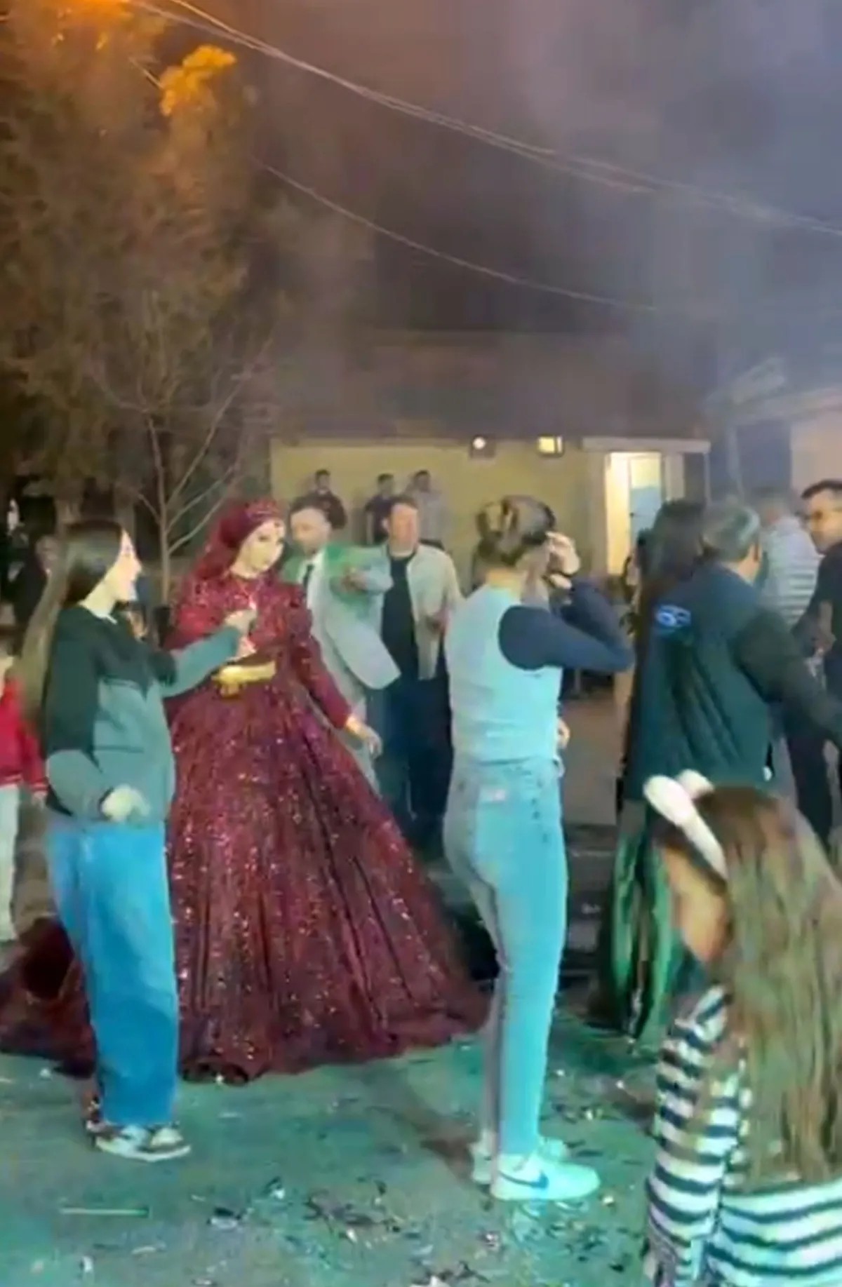 dugun-gunu-olu-bulunan-ciftin-olum-nedeni-belli-oldu-1788274889713.jpeg Burdur’da düğün günü banyoda ölü bulunan çiftin ölüm nedeni belli oldu: Otopside karbonmonoksit çıktı-2