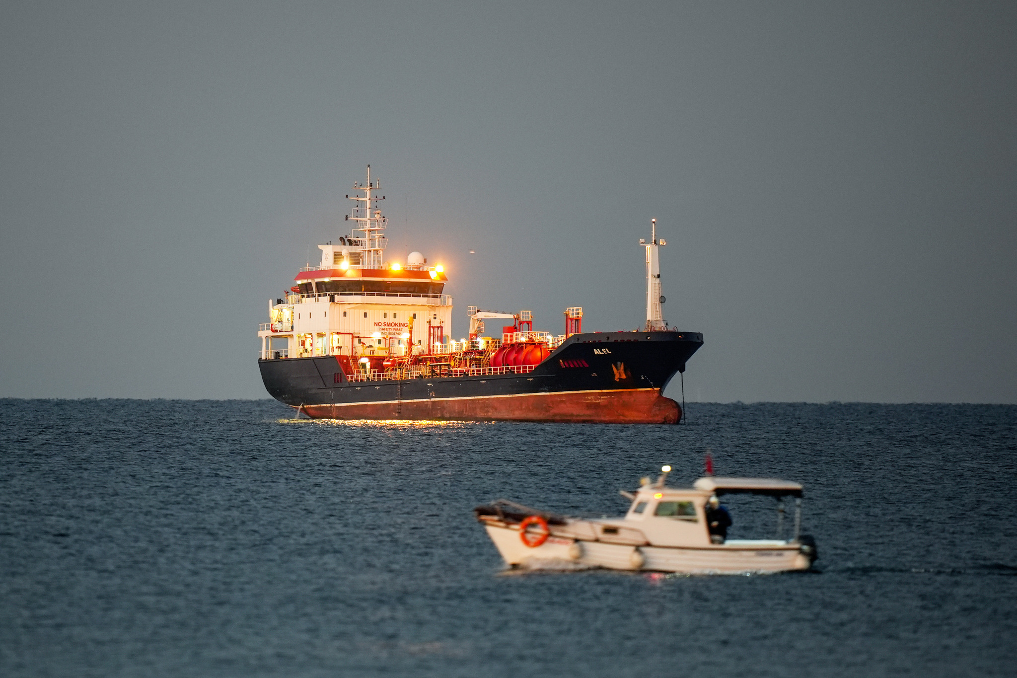 1788427324008.jpg Tuğberk İmamoğlu gemisini batıran Alsu tankerinin sicili: Tahıl koridorundan çevre felaketine-6