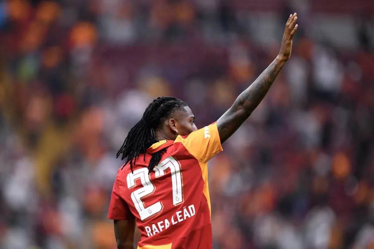galatasarayin-portekizli-yildizi-yarin-sahne-alacak-1788395064561.jpeg Galatasaray'da Rafael Leao heyecanı: Yıldız futbolcu Başakşehir maçında sahneye çıkıyor!-2