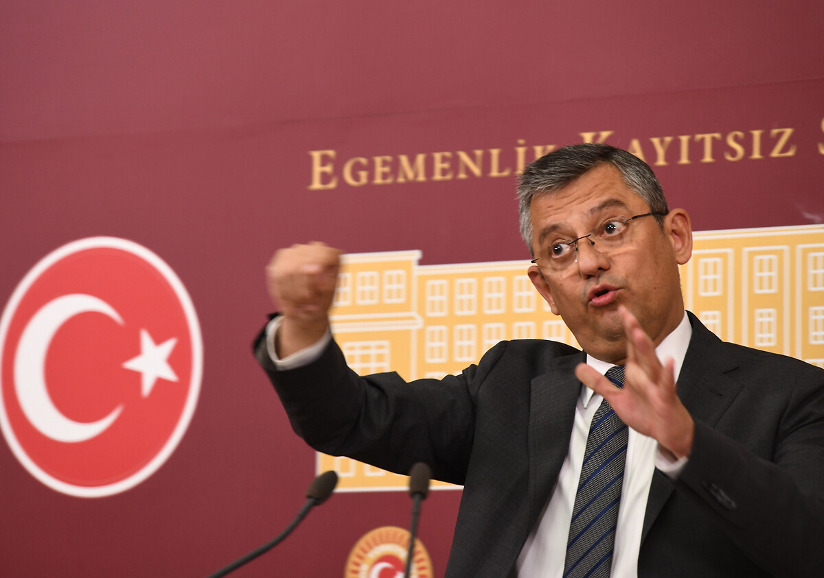 Özgür Özel