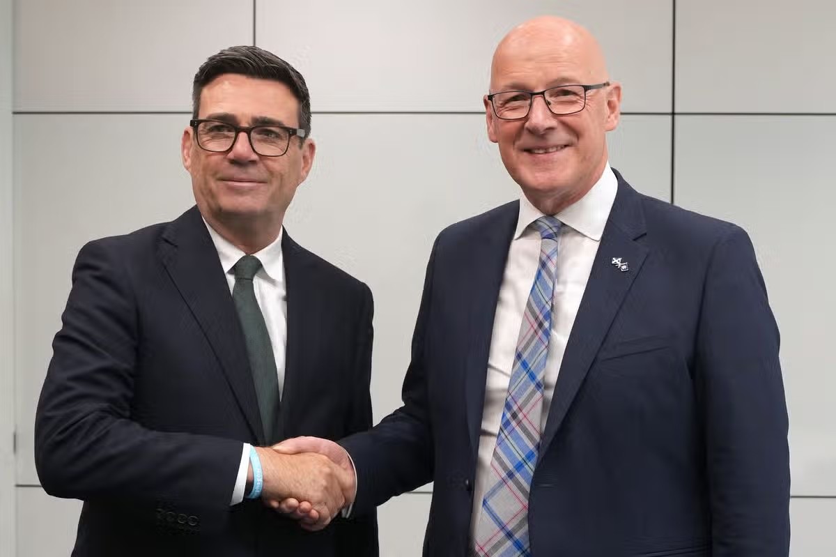 İskoçya lideri John Swinney, İngiltere Başbakanı Andy Burnham'a ʺBirleşik Krallık'ın son başbakanı olmaya hazır olʺ dedi