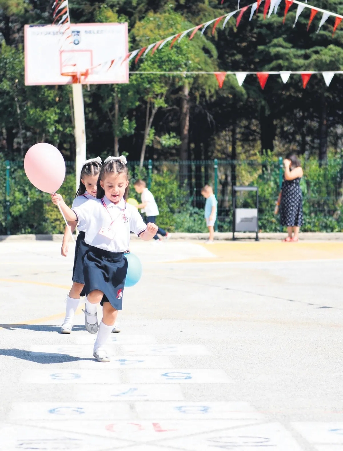 2026-2027 Eğitim-Öğretim Yılı ilk ders ziliyle başladı. (Fotoğraflar: Takvim Foto Arşivi)