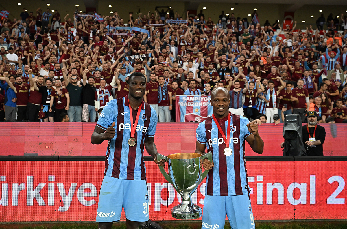 Trabzonspor, Ziraat Türkiye Kupası'nı kazanarak UEFA Avrupa Ligi'ne play-off turundan katılma şansı yakaladı