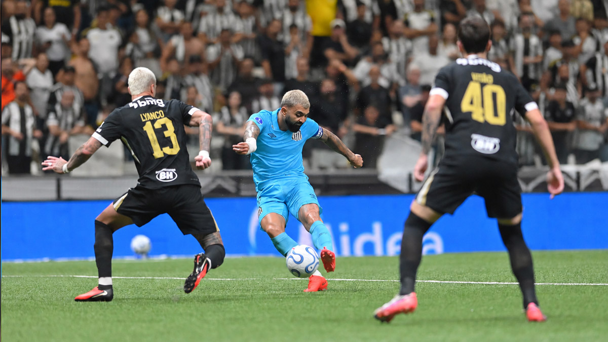 1790617227562.jpg Üç büyükler için transfer bombası! Türkiye'ye sıcak bakıyor-5