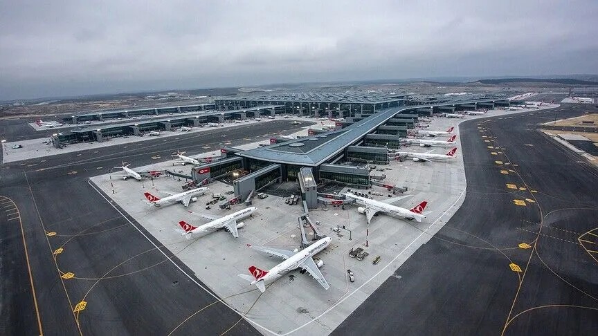 1791100178392.jpeg İstanbul Havalimanı yine Avrupa'nın zirvesinde: Günlük 1587 uçuşla Amsterdam ve Paris'i solladı-4