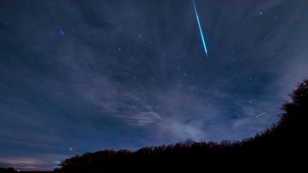 Draconid meteor yağmuru 8-9 Ekim gecesi zirve yapacak. (Foto: Takvim foto arşivi)