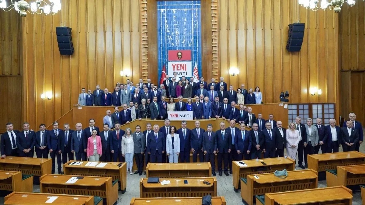 YENİ Parti'de pişman olup CHP'ye dönmek isteyen vekiller var (Foto: Takvim Fotoğraf Arşivi)
