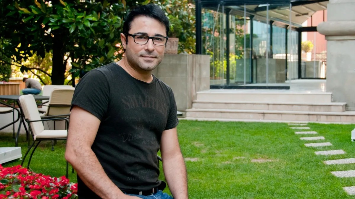 Kızı Sezen Taş'ı son yolculuğuna uğurlayan Atilla Taş, yaşadığı büyük acının ardından ilk kez sosyal medya üzerinden duygularını paylaştı. (Fotoğraflar sosyal medyadan alınmıştır.)