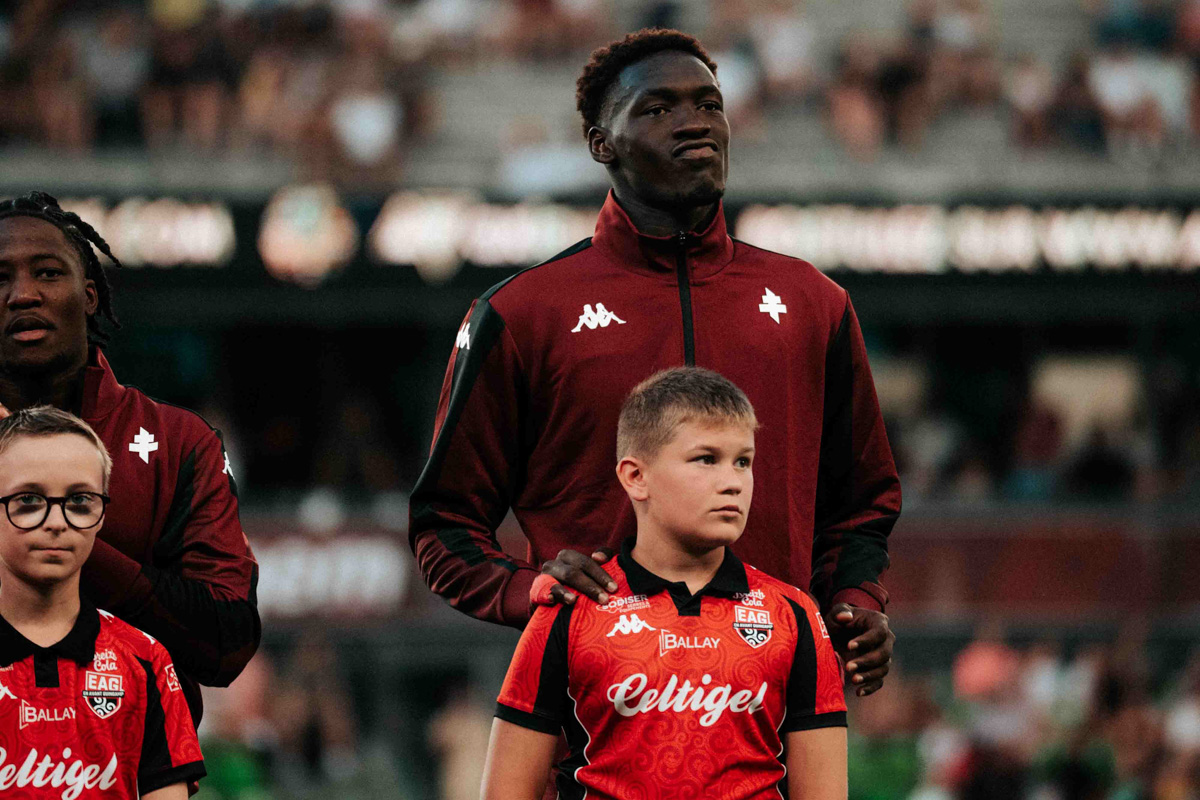 Pape Moussa Fall, Ligue 2'de sezonun ilk sekiz haftasının ardından gol krallığı yarışında zirveye yerleşti. (Fotoğraf: FC Metz)