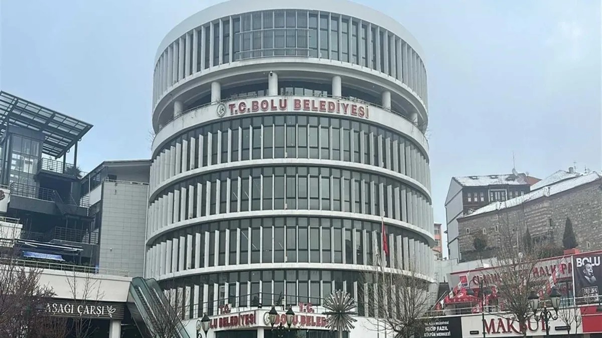 Tanju Özcan, 217 yıla kadar hapis istemiyle yargılandığı davada tahliyesini istedi. (Foto: Takvim Foto Arşivi)