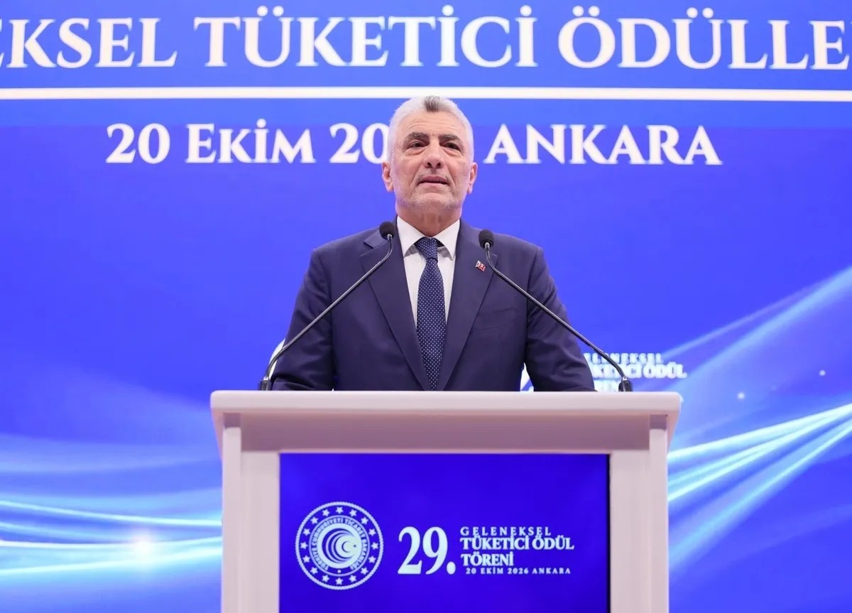 Bakan Bolat, ticaretin güçlendirilmesi ve bilinçli tüketim kültürünün yaygınlaştırılması hedeflerini vurguladı. (Fotoğraflar: İHA) 