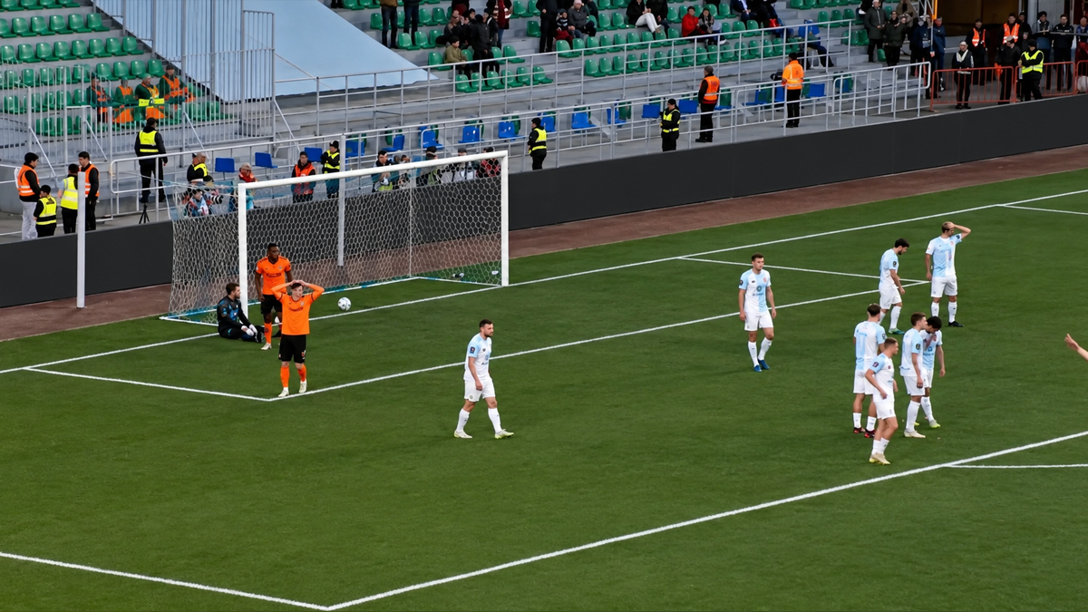 Gol sonrası sahadaki futbolcular büyük bir şaşkınlık yaşadı. (Fotoğraf: Rus Premier Ligi)